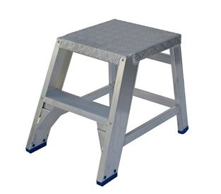 Solide vaste montagetrap 2tr