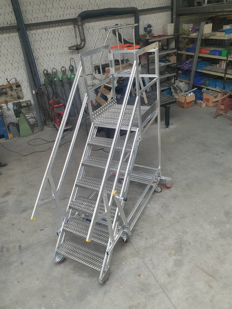 Smits aluminum custom platform stairs